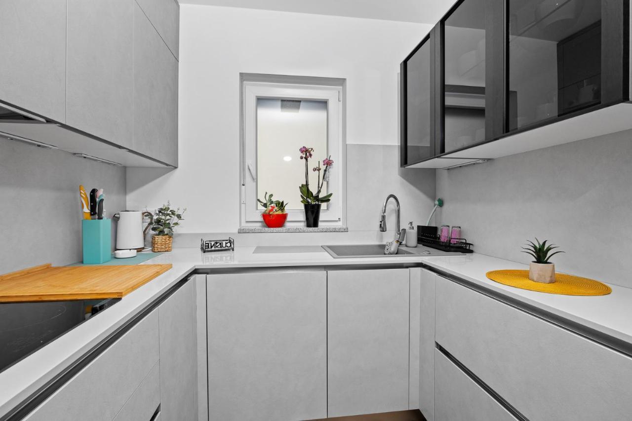 Apartment Leone Medulin Exterior photo